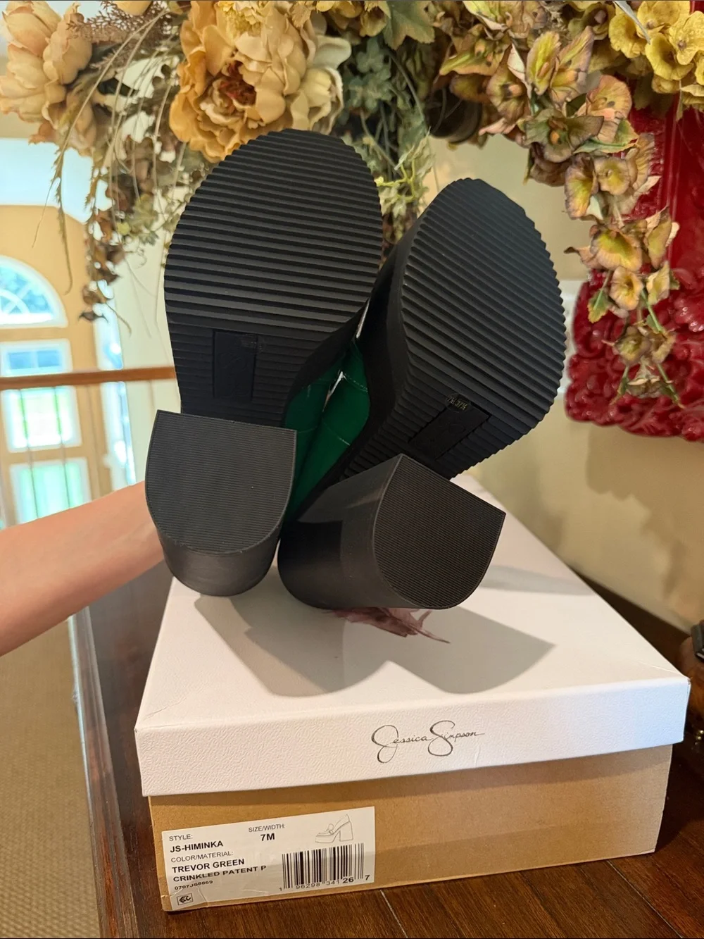 Jessica Simpson Trevor green size 7